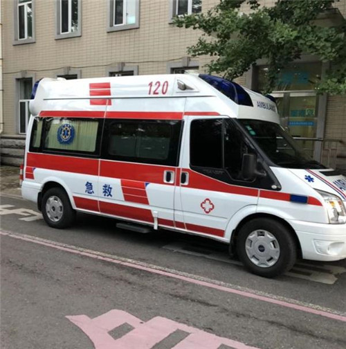 二七选择我们的救护车出租,开启安心转院之旅